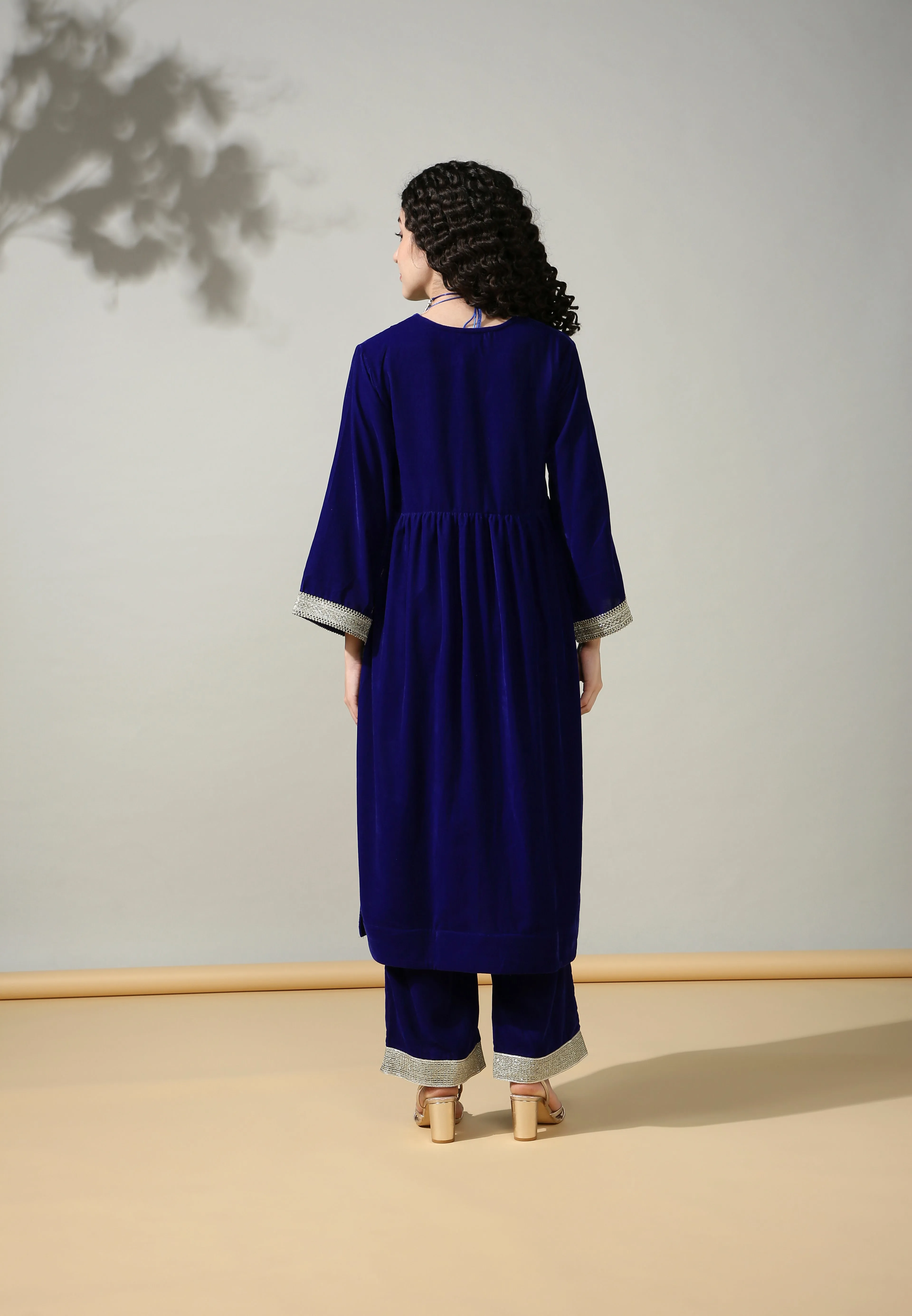 HOK ENSEMBLE - Plain Bluish Velvet Suit set